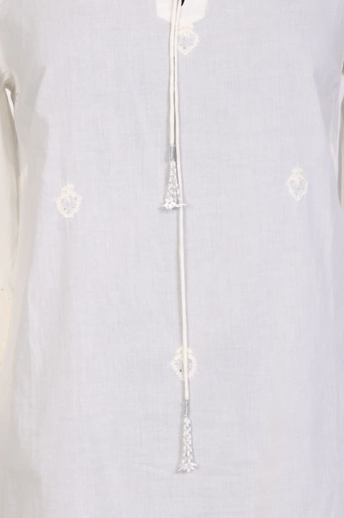 White Embroidered Pure Cotton Straight Top — photo 6