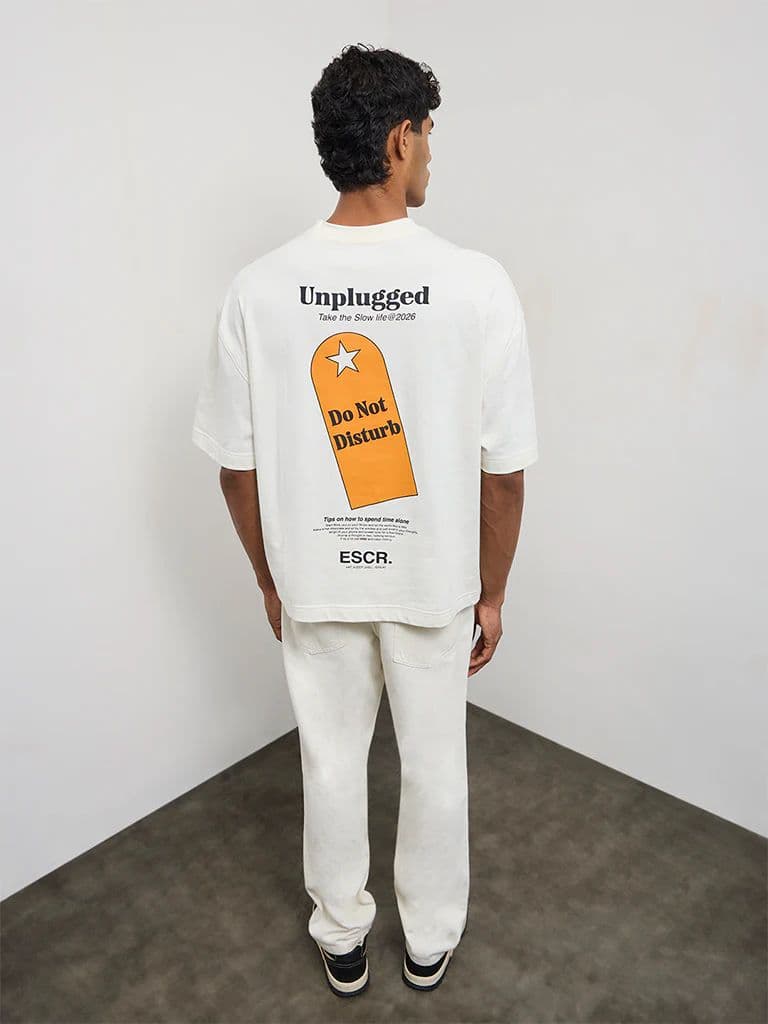 Nuon Off-White Text Printed Relaxed-Fit Cotton T-Shirt — photo 4