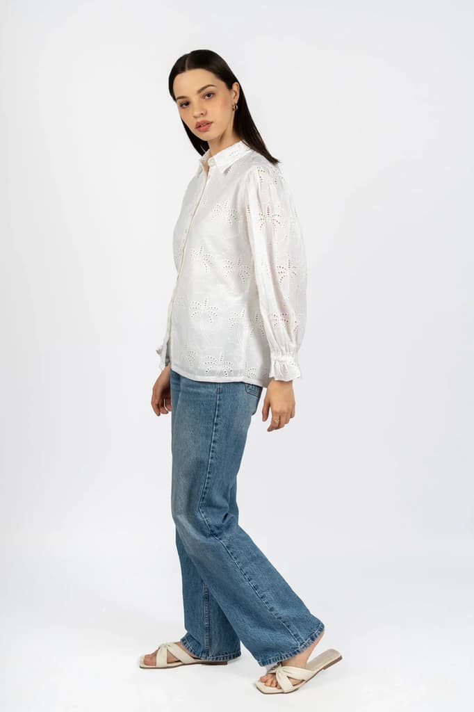 Cotton Schiffly Solid White Collared Top — photo 4