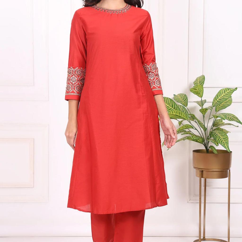 Red Solid Embroidered Straight Kurta and Straight Pants Set