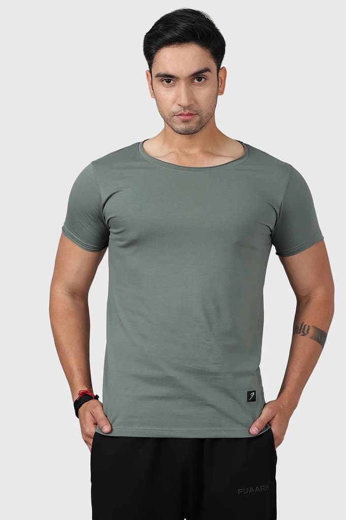 Legacy Scoop Neck T-shirt Sage Green — S