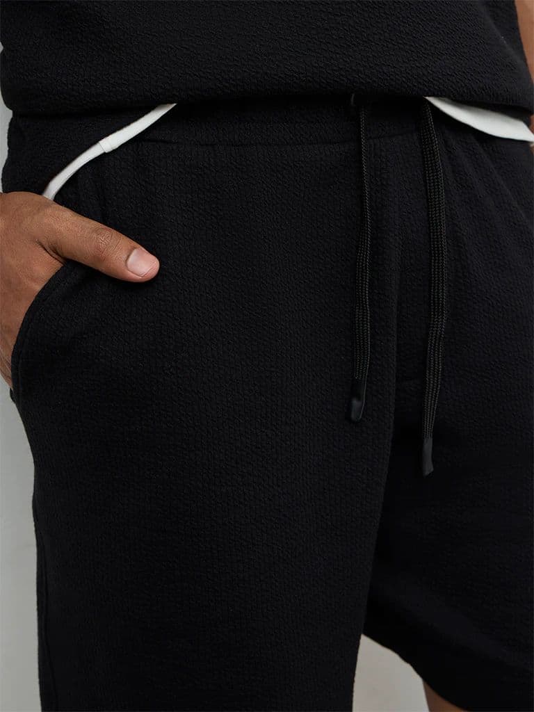 Nuoflexx Black Relaxed-Fit Mid-Rise Cotton-Blend Shorts — photo 3