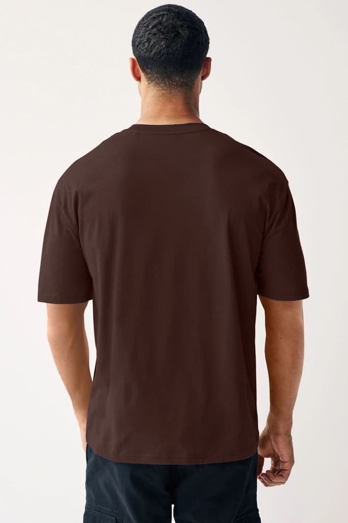 Men's Chicory Coffee Solid Round Neck Oversized Half Sleeve Cotton T-Shirt — photo 3