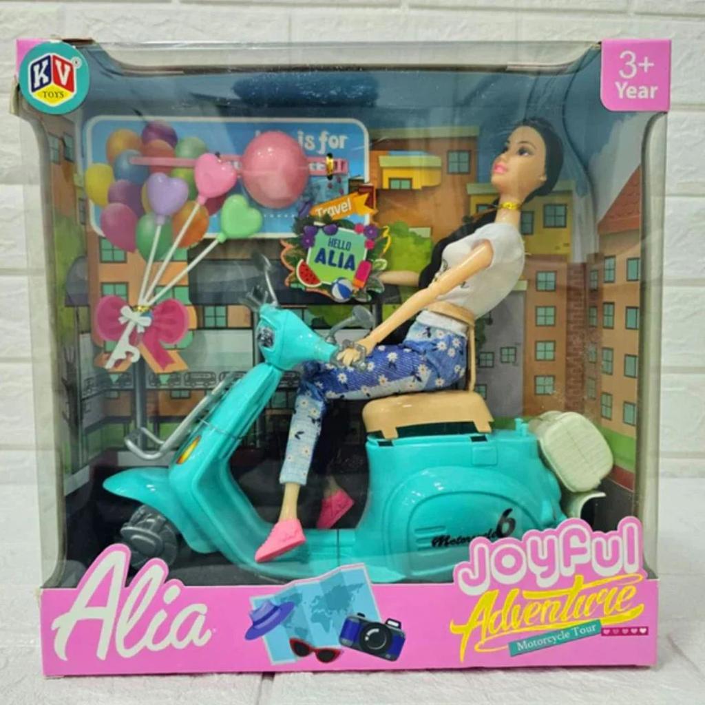 Alia Adventure Dolls – Fashion Doll with Accessories — photo 4