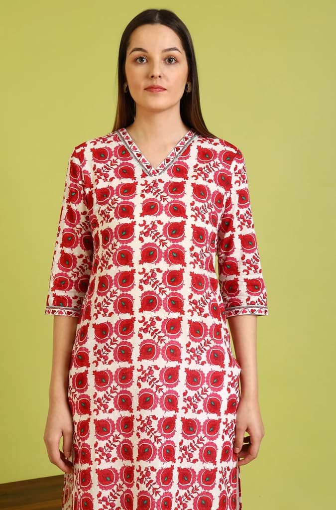 Floral Printed Straight Pure Cotton Kurta with Border Patch — photo 4