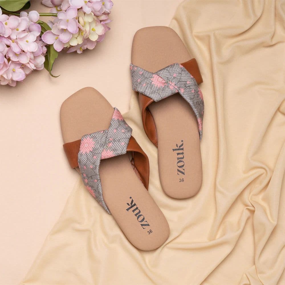 Kadapa Garden Cross Sliders