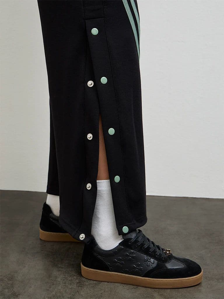 Nuoflexx Black Button-Detailed High-Rise Pants — photo 3