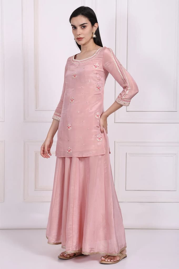 Pink Embroidered Straight Tissue Kurta with Culotte and Dupatta Set — photo 5