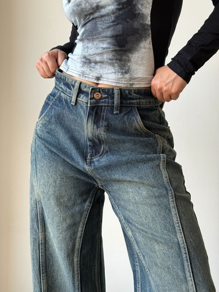 Tinted Vintage Washed Wide Leg Baggy Jeans — photo 4
