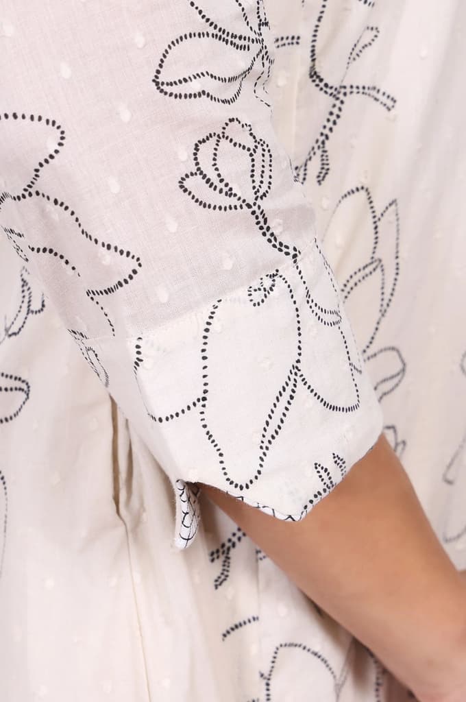 Off-White Floral Printed Pure Cotton Straight Kurta with Pants Set — photo 7