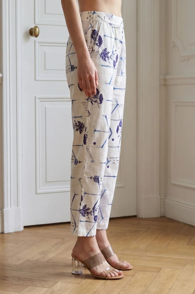 Off White Geometric Printed Pure Cotton Straight Fit Pants — photo 6