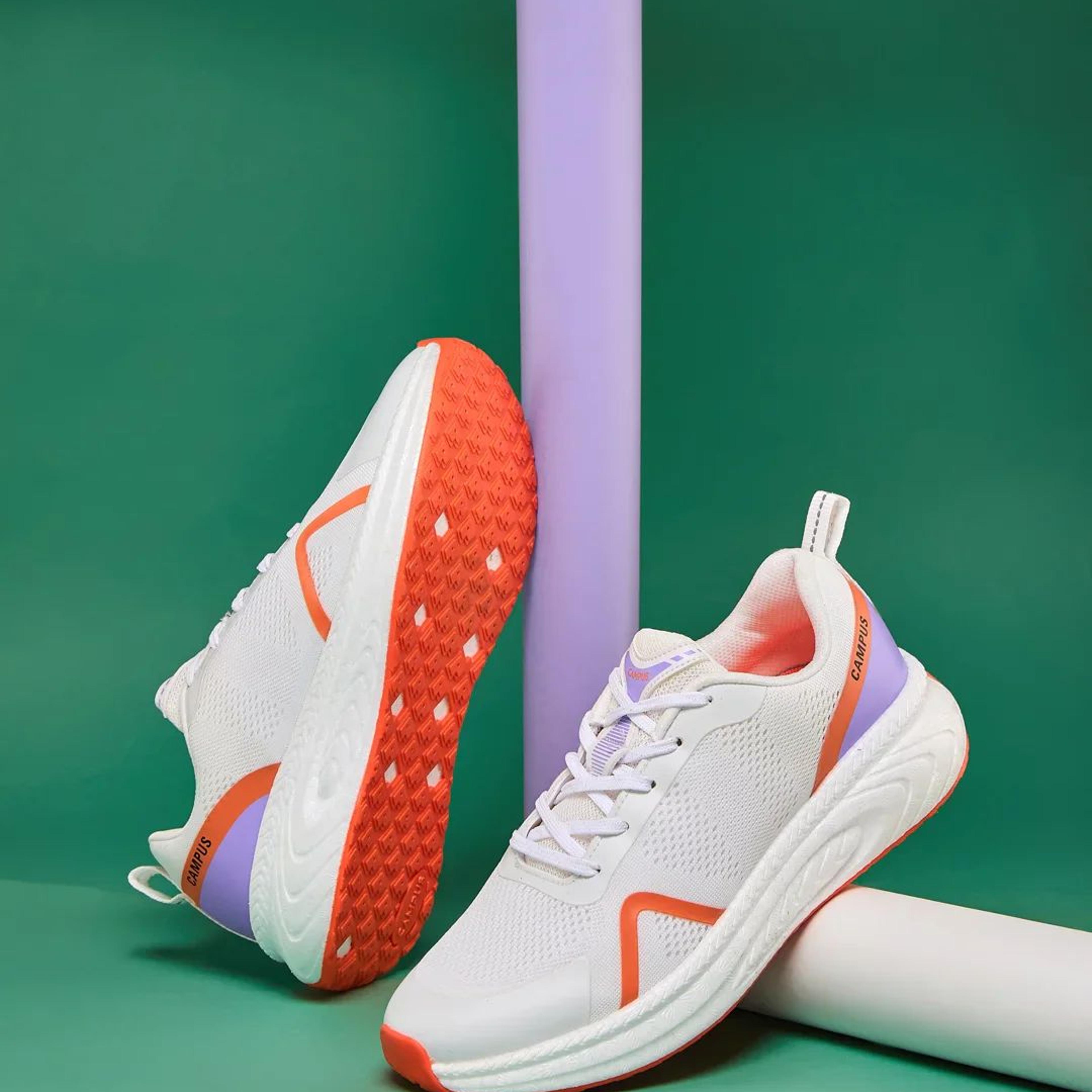 MOTIVE White Men's Running Shoes