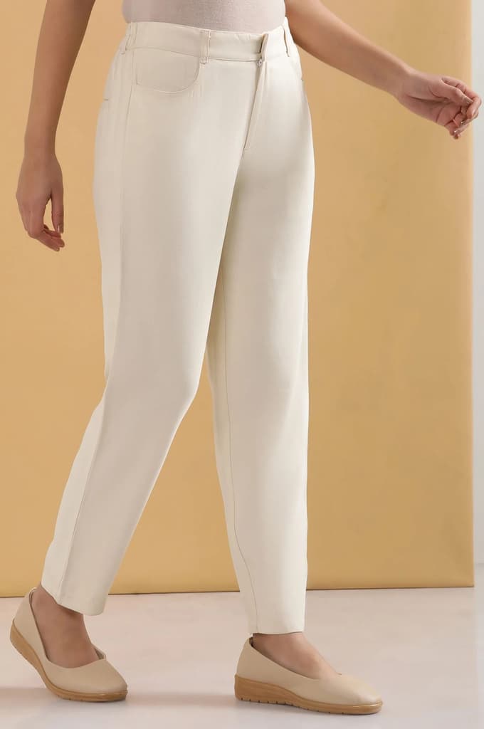 Cream Solid Tapered Rayon Trouser — photo 5