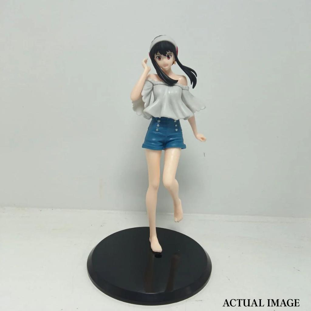 Yor Forger PVC Figure | Lady Spy Figure — photo 5