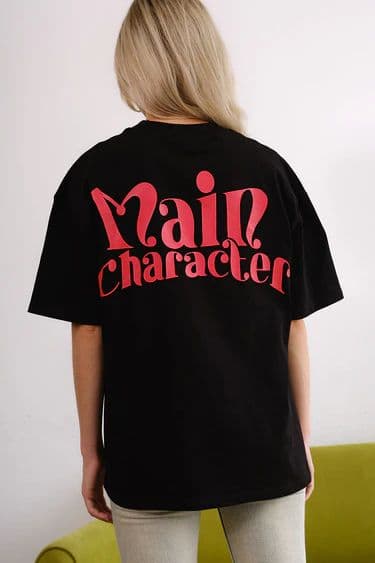 Black Main Character Oversized T-Shirt — photo 10