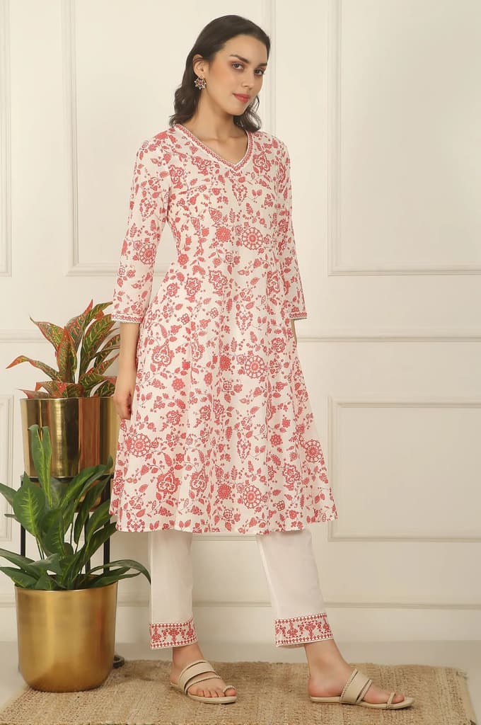 White and Orange Floral Printed Pure Cotton Flared Kurta, Pants and Dupatta Set — photo 2
