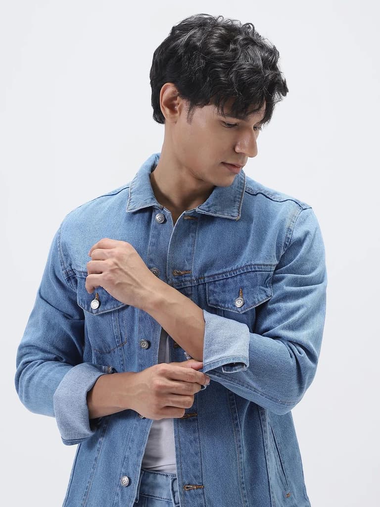 Men's Light Blue Solid Regular Fit Washed Full Sleeve Denim Jacket — photo 6