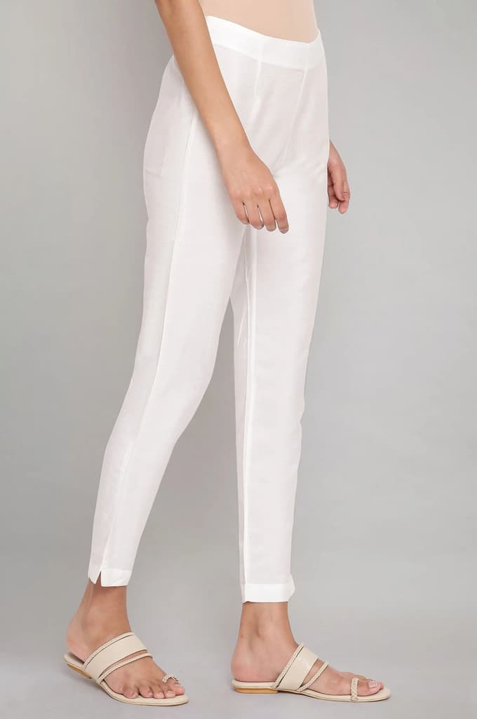 White Solid Plain Straight Cotton Slim Pant — photo 4
