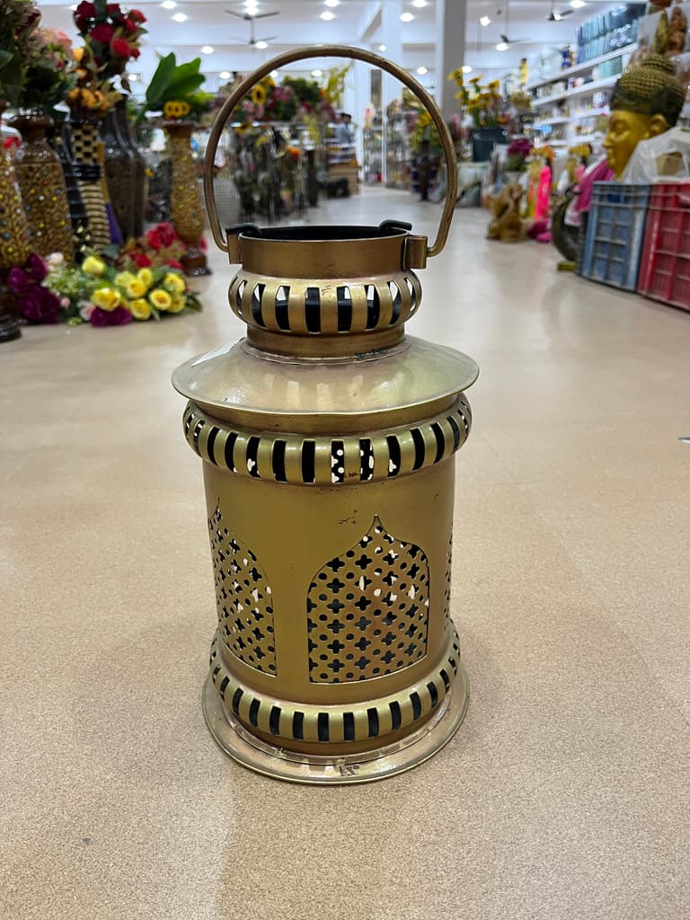 Gold and Black Vase | Vase | Ceramic | Gold and Black