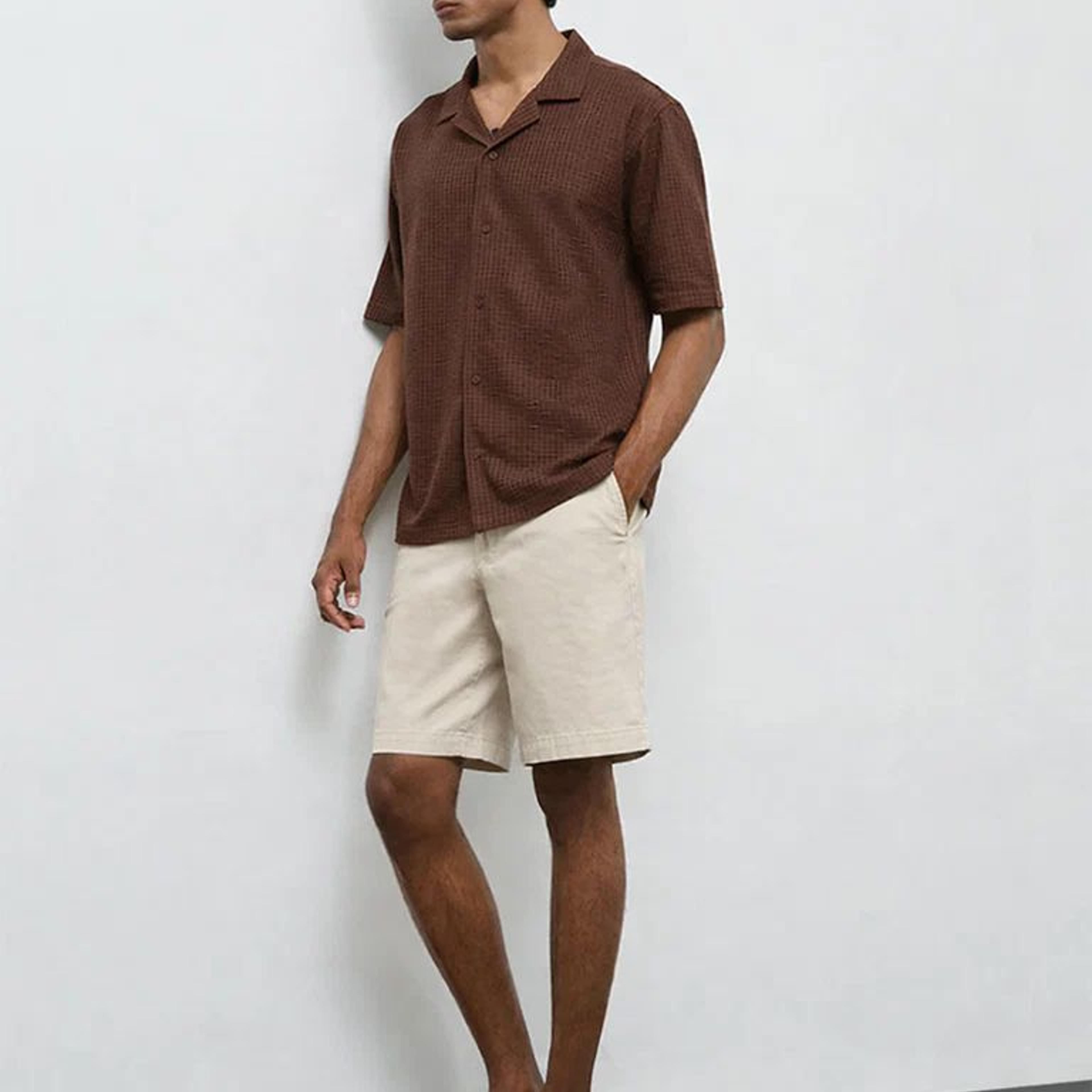 WES Casuals Light Beige Relaxed-Fit Mid-Rise Cotton-Blend Carpenter Shorts