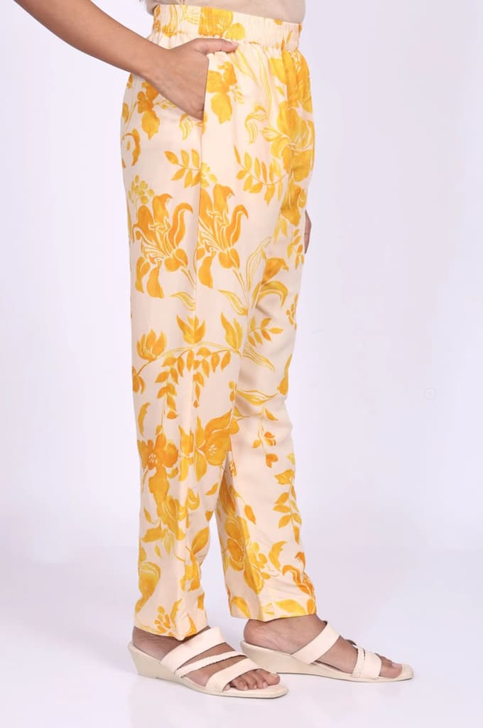Peach Floral Printed A-Line Kurta with Straight Pant and Dupatta Set — photo 7