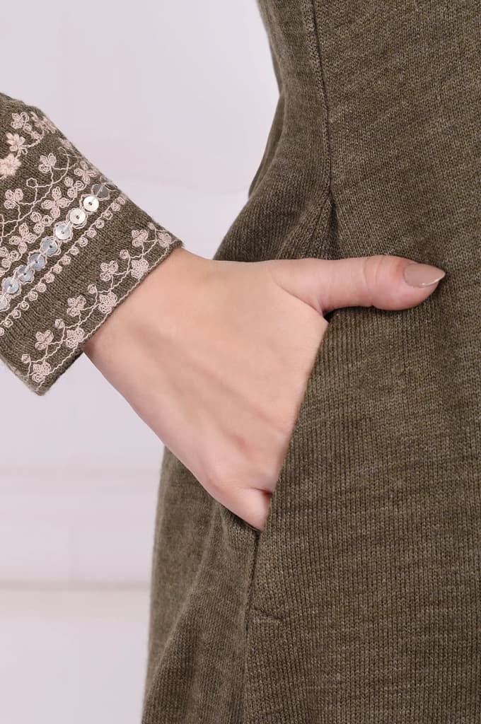 Olive Solid Embroidered Acrylic Straight Kurta — photo 7