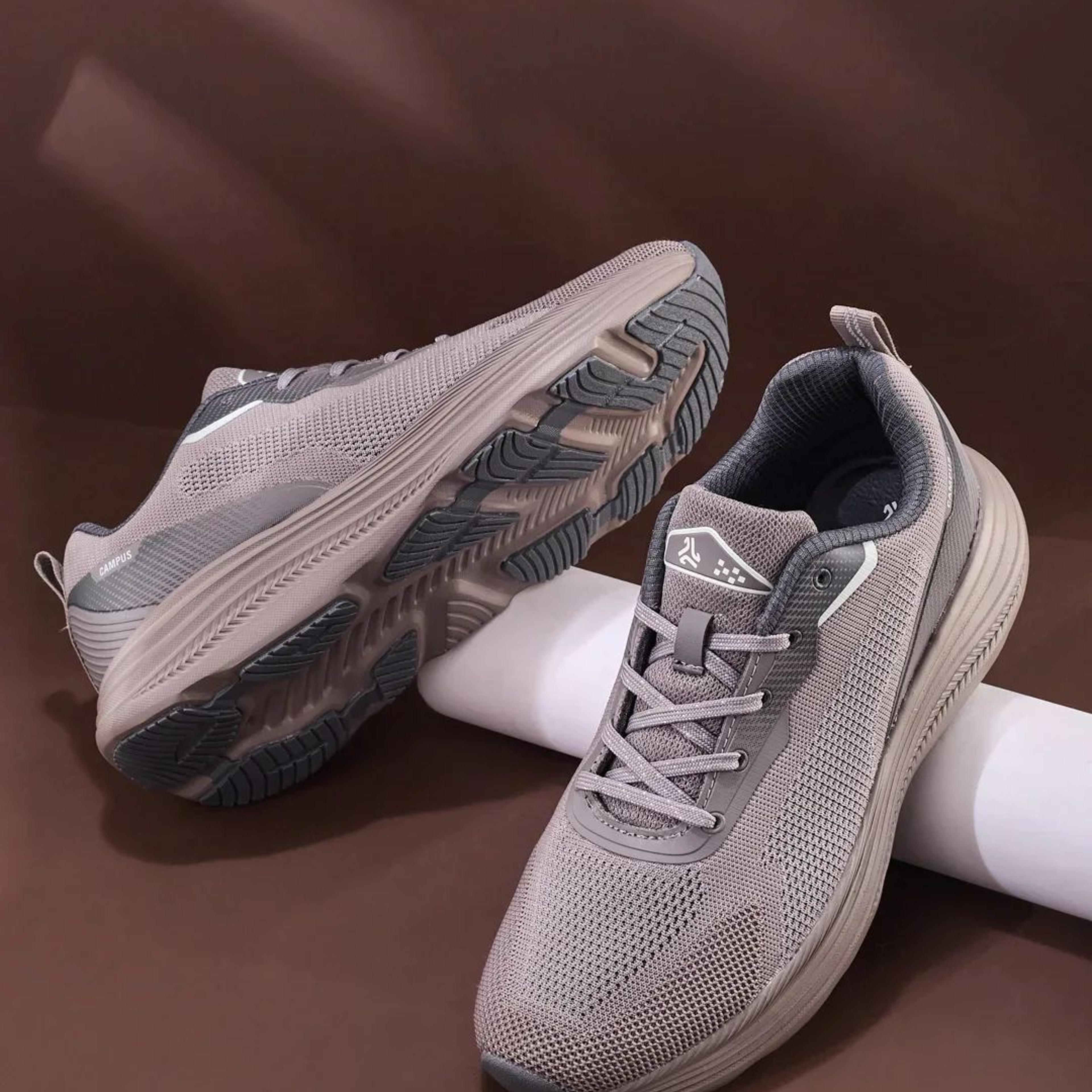 VETRO Brown Men's Running Shoes