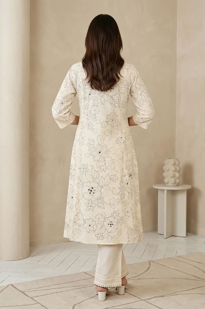 Off White Floral Printed Thread Work Pure Cotton Straight Kurta with Pants Set — photo 4