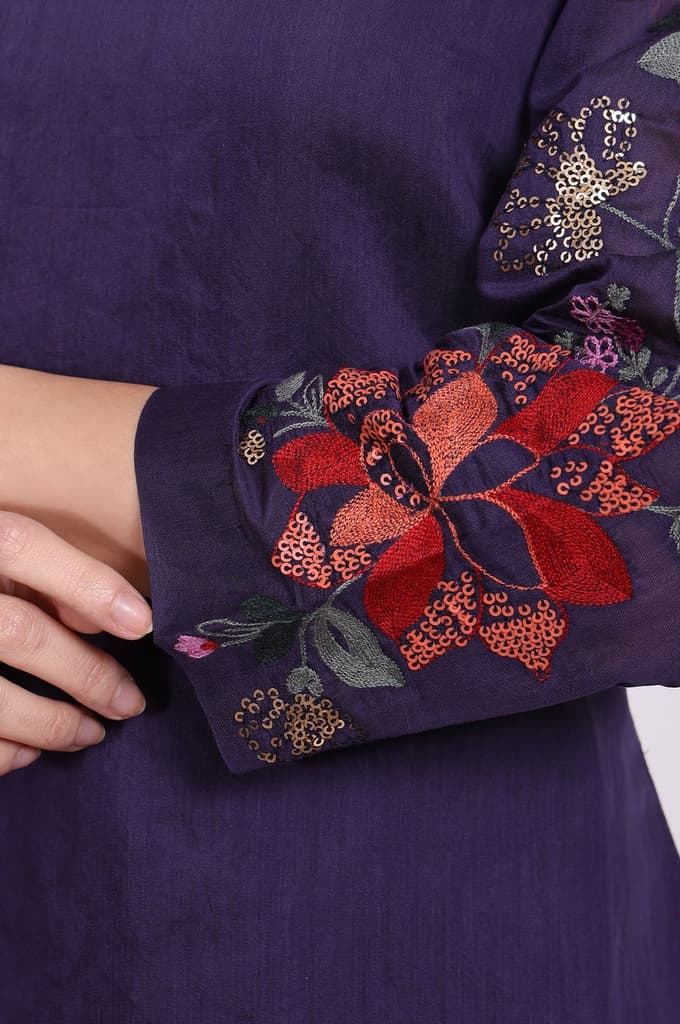 Purple Embroidered Straight Kurta with Straight Pant and Dupatta Set — photo 7