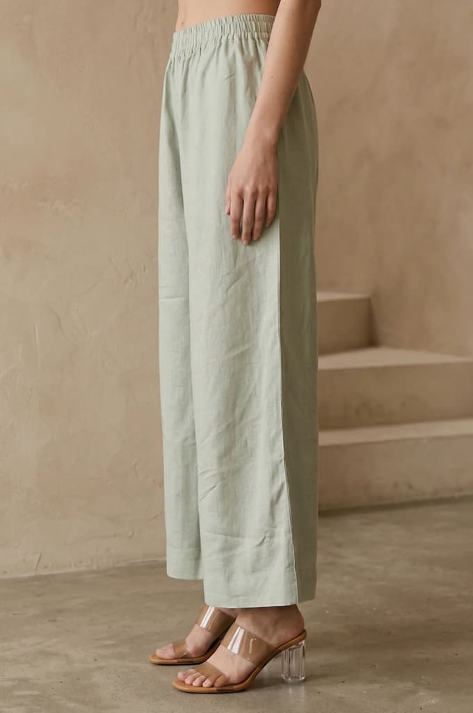 Green Solid Rayon Wide Leg Flared Pants — photo 2