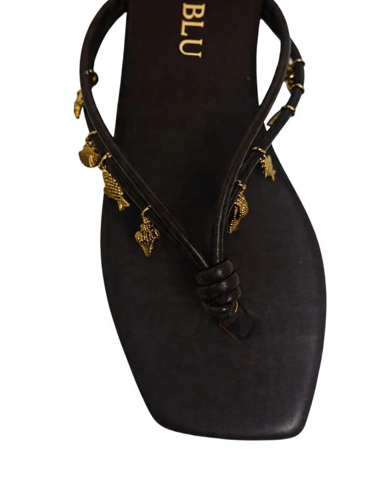 LUNA BLU Brown Gold Charm Embellished Flat Sandals — photo 4