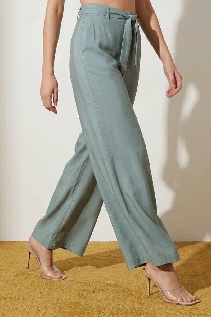 Slate Grey Yarn Dyed Solid Rayon Wide Leg High Rise Trousers — photo 2