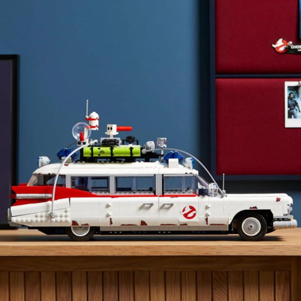 Ghostbusters ECTO-1 Building Kit – Relive The Supernatural Legend