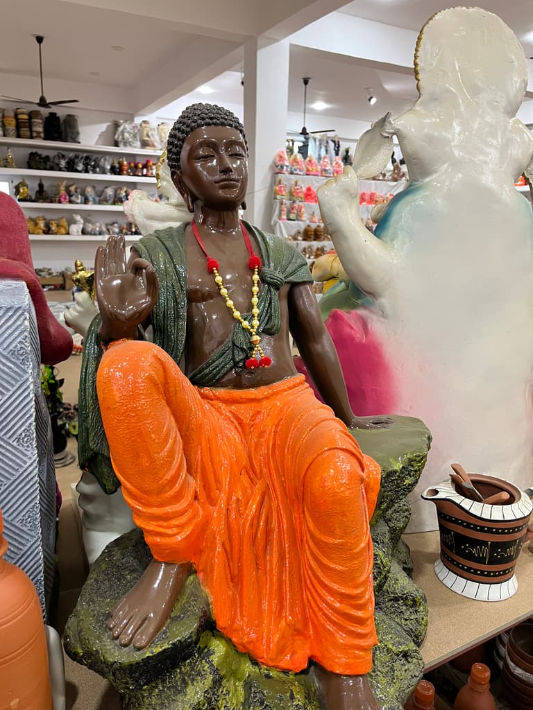 Buddha Statue | Sculpture | Bronze | Orange