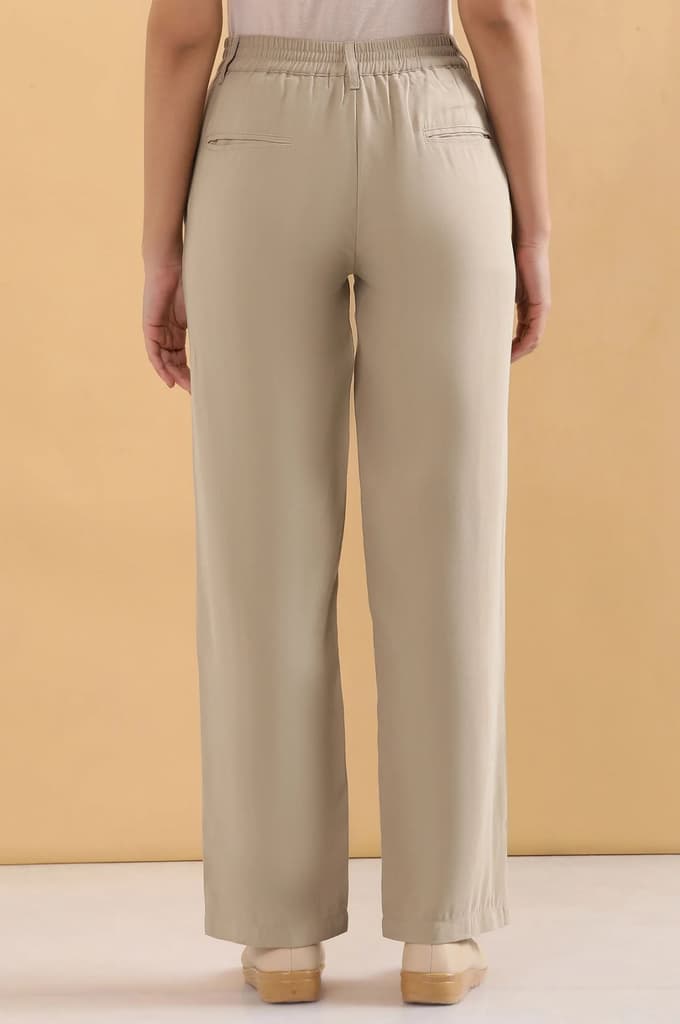 Beige Solid Straight Fit Woven Pants With Pintuck Detail — photo 4