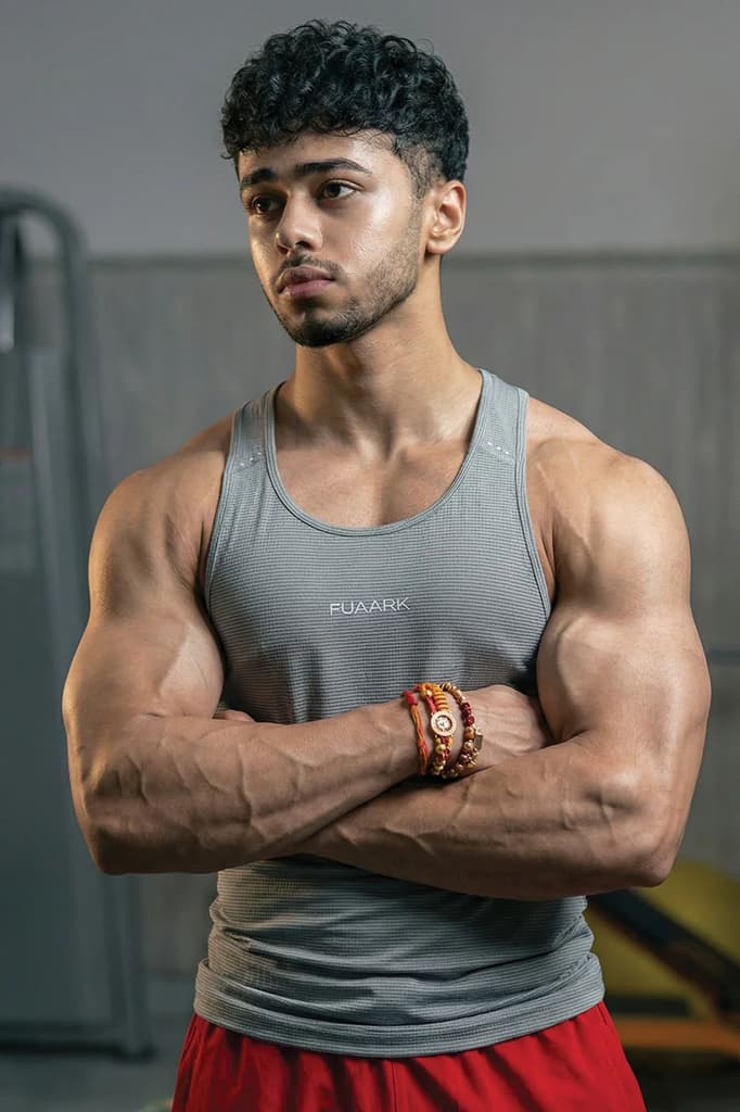 Checks Running Tank Ultimate Grey — S