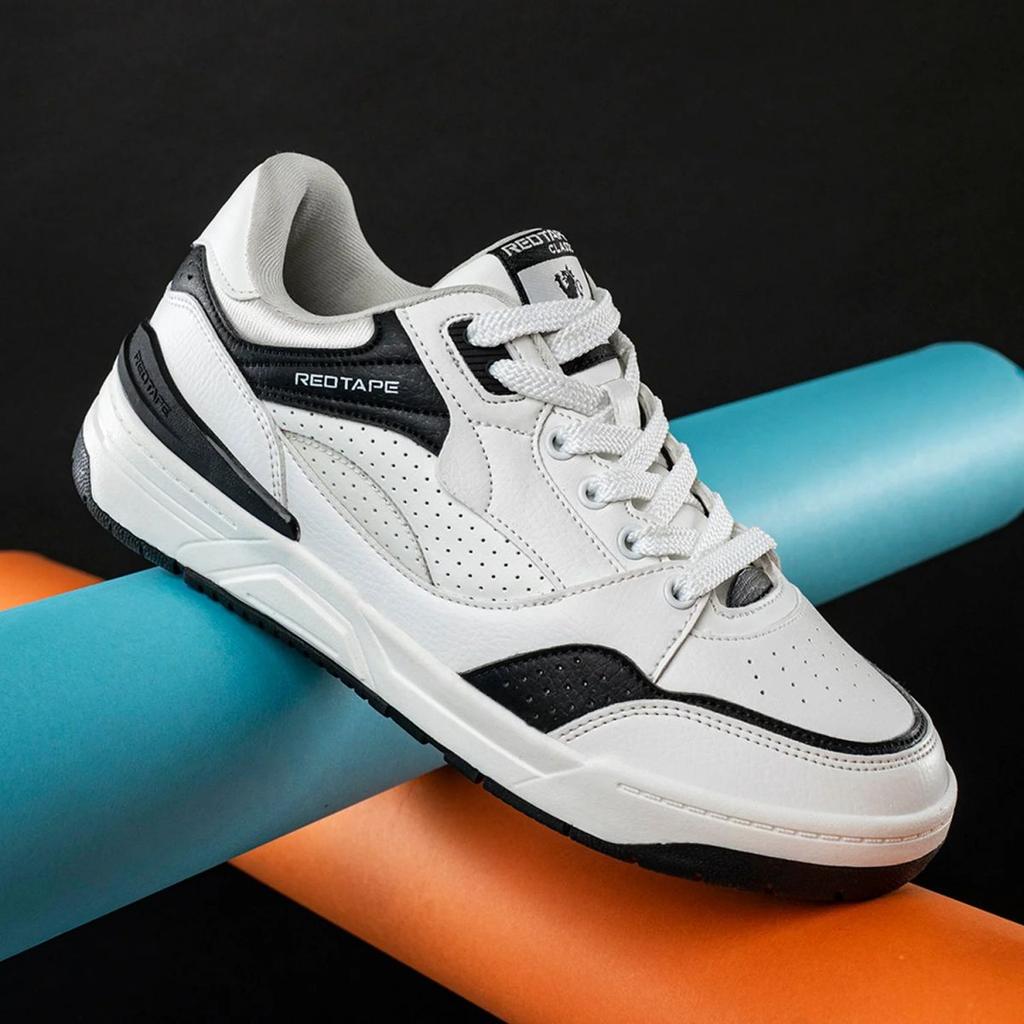 Women's Sneakers for Everyday Street Style — photo 6