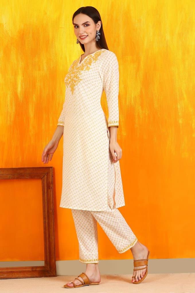 White Dot Printed Embroidered Pure Cotton Straight Kurta, Pants and Dupatta Set — photo 5
