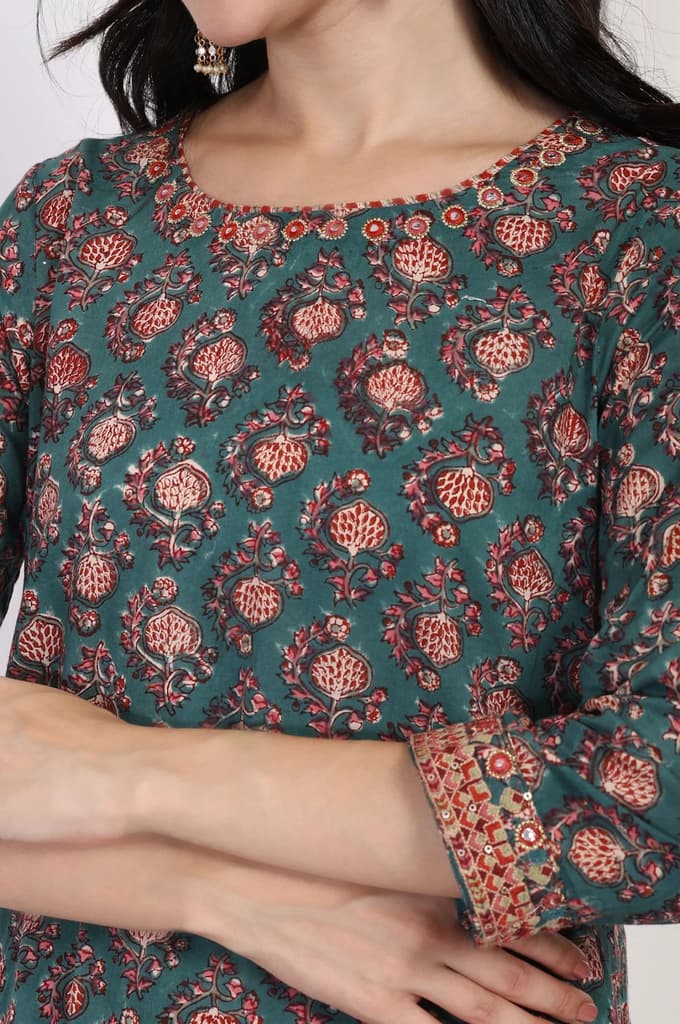 Green Floral Block Printed Embroidered A-Line Cotton Kurta — photo 3