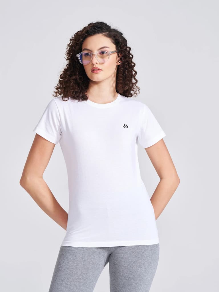 Women's White Solid Round Neck T-Shirt — White / XS