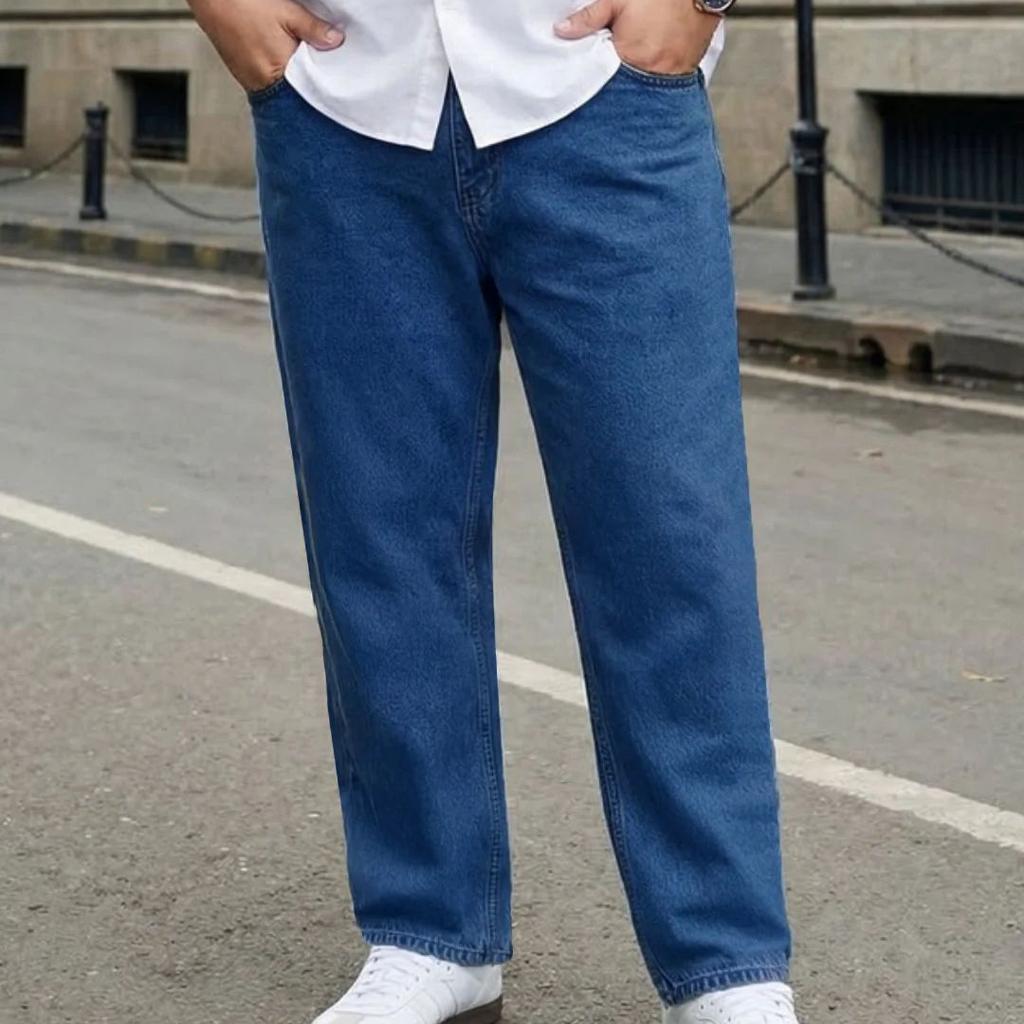 Plus Men's Blue Relaxed Fit Washed Denim Jeans Non-Stretchable
