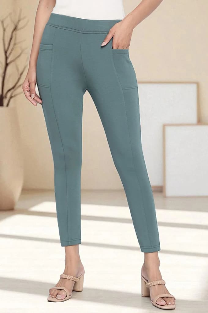 Green Solid Calf Length Tights