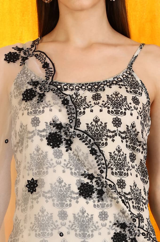 Off-White and Black Floral Printed Chanderi Short Kurta and Sharara Set with Dupatta — photo 5