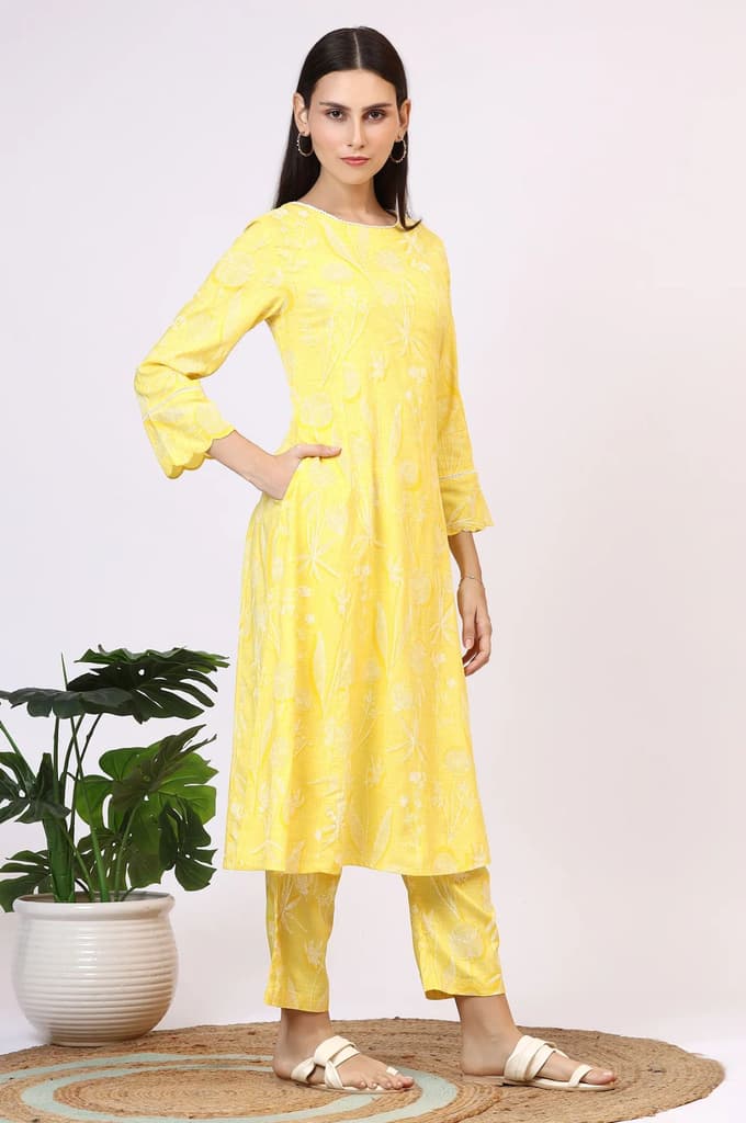 Yellow Floral Printed Rayon A-line Kurta and Pants Set — photo 7