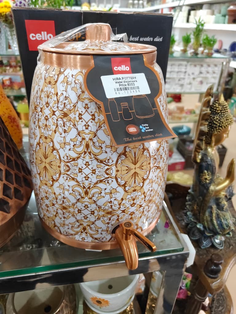 Gold Kettle with Flowers | Tea Kettle | Ceramic | Gold