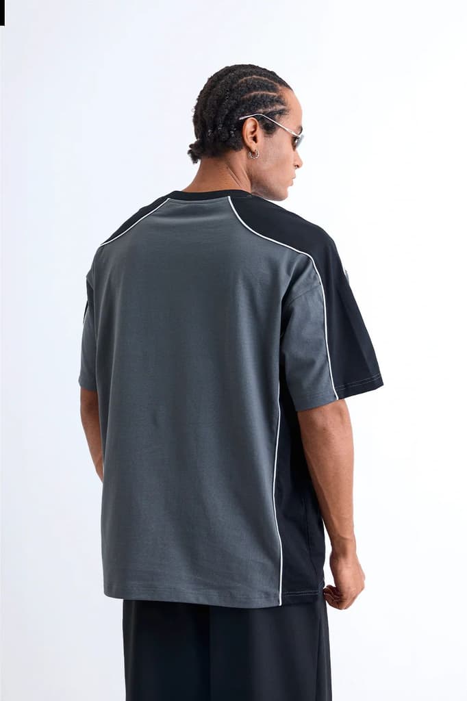 Championship 20 Oversized T-shirt — photo 7