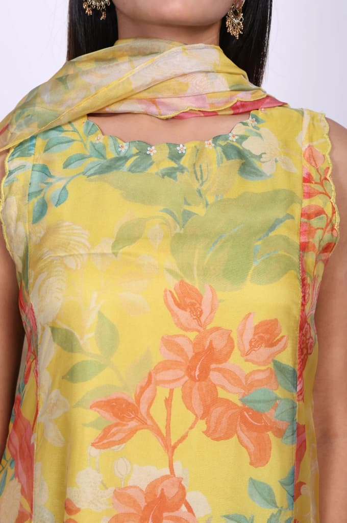 Yellow Floral Printed Straight Kurta with Flared Pant and Dupatta Set — photo 2
