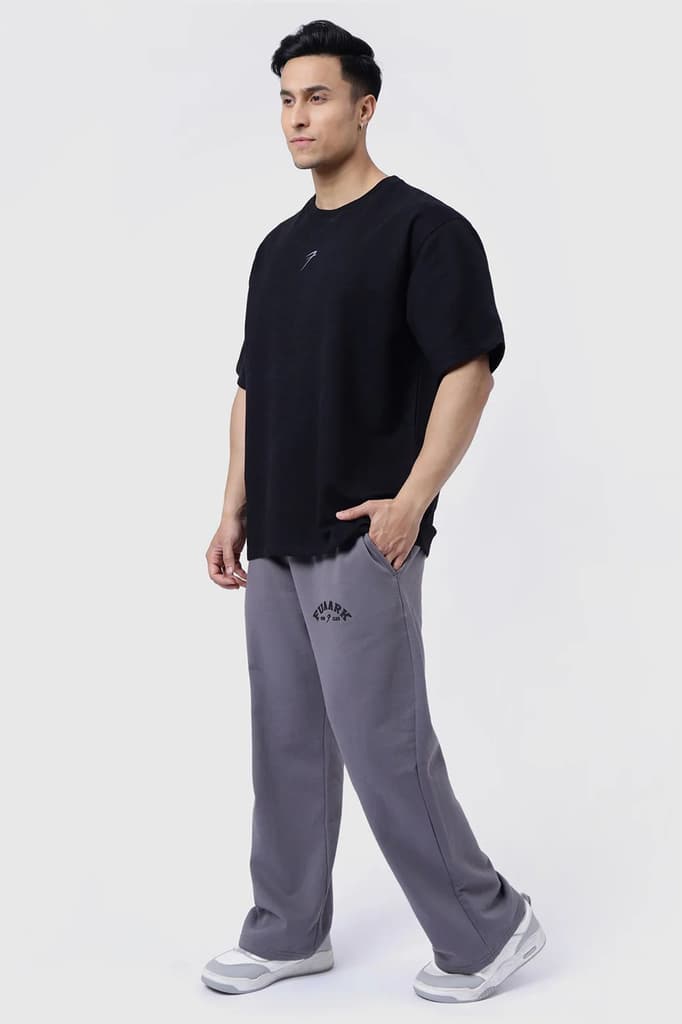 Fortitude Oversized T-shirt Black — photo 5