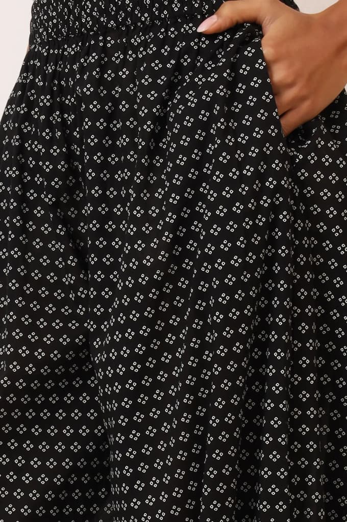 Black Bandhani Printed Pure Cotton Kurta, Pants and Dupatta Set — photo 9
