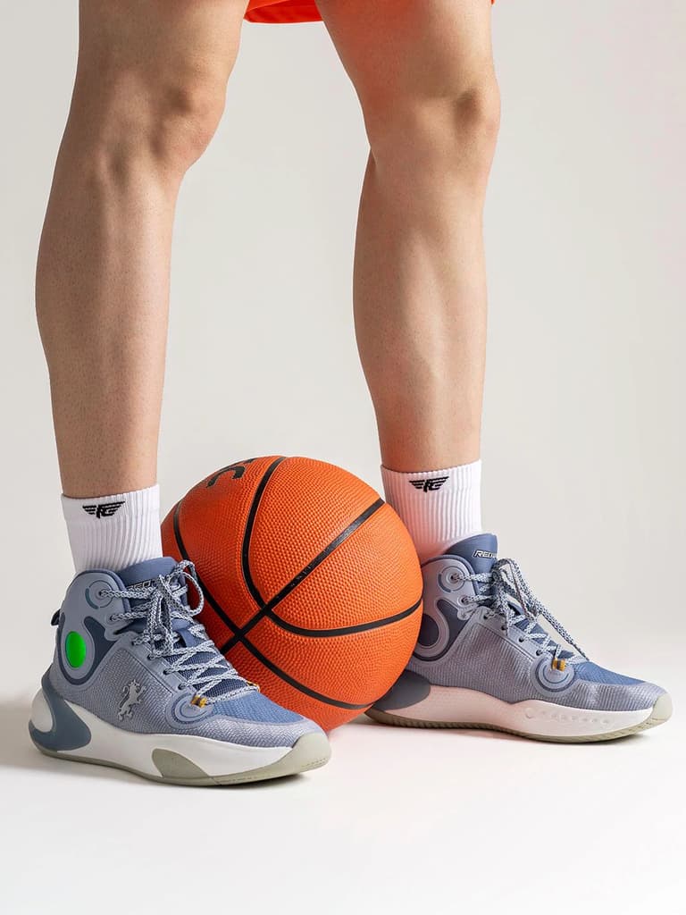 Basketball Shoes for Men in Blue — photo 6